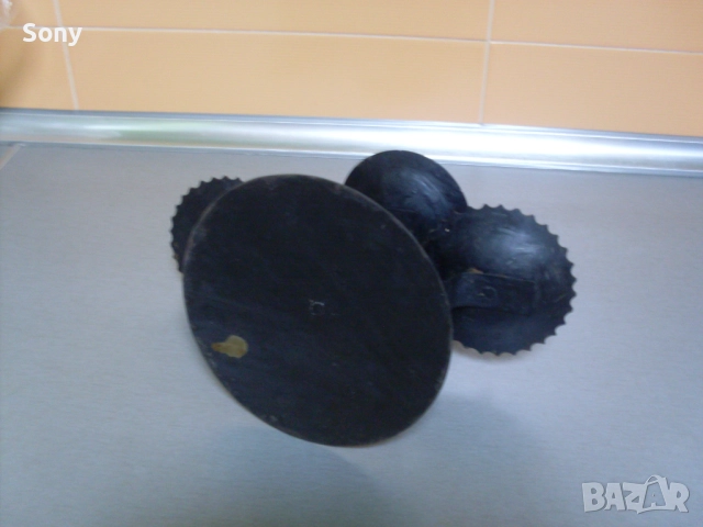 Стар железен свещник., снимка 6 - Антикварни и старинни предмети - 52712492