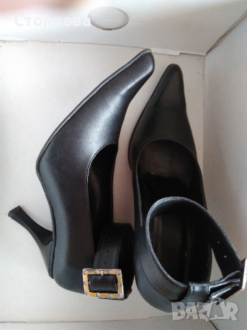 Дамски обувки с катарама, снимка 4 - Дамски елегантни обувки - 36505371