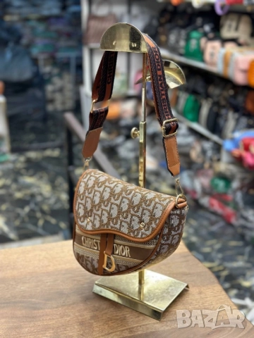 чанти christian dior , снимка 2 - Чанти - 51447475