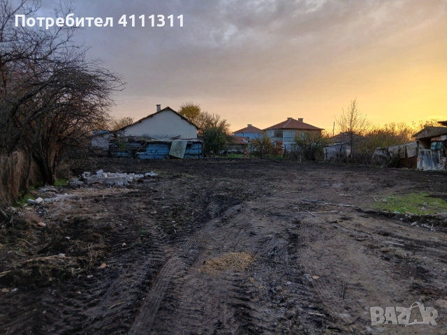 Дворно място в с. Черноземен , снимка 3 - Парцели - 52580641