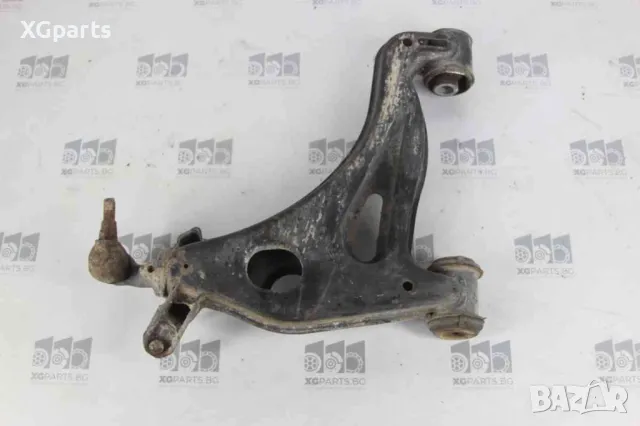 Носач преден ляв за Mercedes C-class W202 (1993-2000), снимка 2 - Части - 50016093