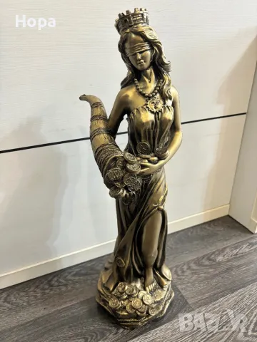 Статуетка Фортуна - Богинята на изобилието 