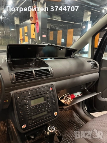 VW Sharan 2.8i v6, снимка 16 - Автомобили и джипове - 53337224