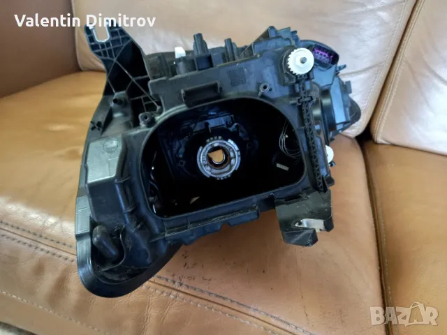 десен фар ауди а 6, снимка 4 - Части - 48115324