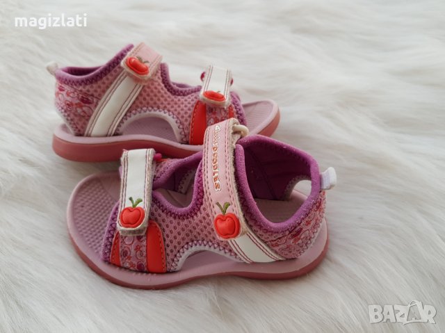 Сандали Clarks №21 , снимка 4 - Детски сандали и чехли - 28802457