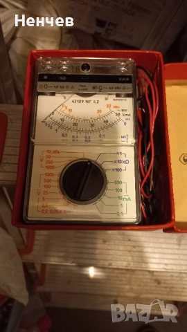 Мултиизмервателен уред - стрелкови