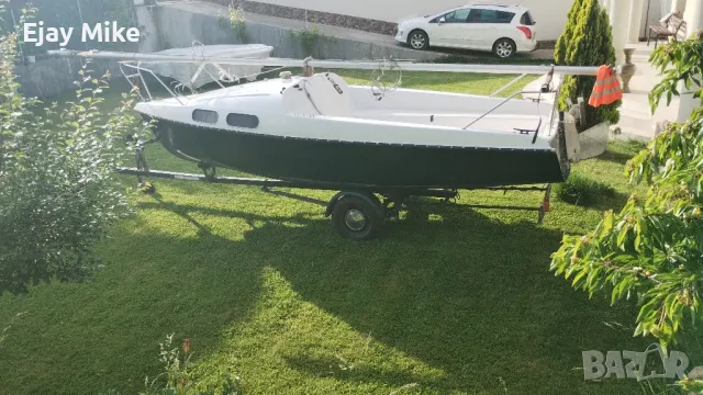 Ветроходна лодка с ремарке Klepper Fam, снимка 2 - Воден транспорт - 47848249