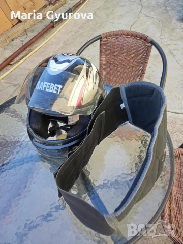Каска и колен за мотористи , снимка 2 - Аксесоари и консумативи - 51265906