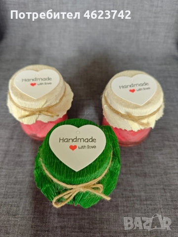 Свещ:Ароматно сладко*ягоди*малинки, снимка 3 - Декорация за дома - 52122263