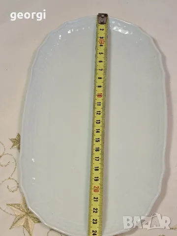 немски порцеланов чайник с поднос, захарница и латиера Hutschenreuther "Dresden" 

7/2, снимка 12 - Сервизи - 49778480