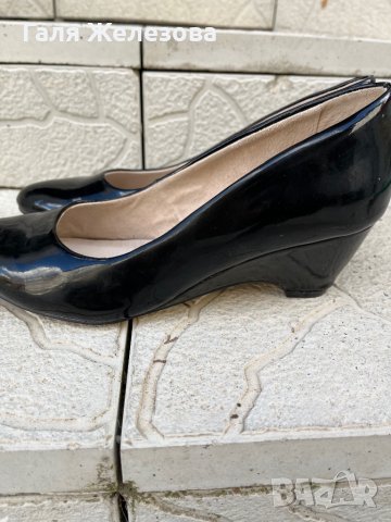 Обувки от естествен лак, снимка 5 - Дамски елегантни обувки - 43046442
