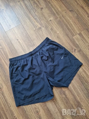 Страхотен мъжки къси шорти NIKE,  размер  XL, снимка 2 - Къси панталони - 50789353
