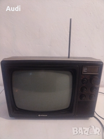 Телевизор HITACHI с кинескоп черно/Бял 220V 50Hz
