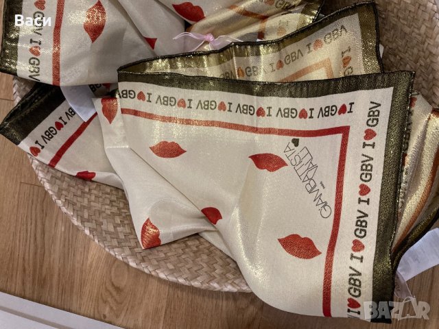 Giambattista Valli оригинален шал, снимка 8 - Шалове - 40144390