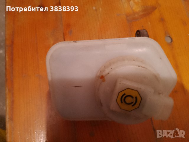 спирачна помпа с казанче за Опел астра f kombi 1.7 tds isuzu 1996г, снимка 2 - Части - 42263540