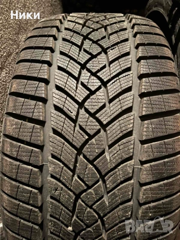 2бр. 245/40/18 Goodyear DOT3222 