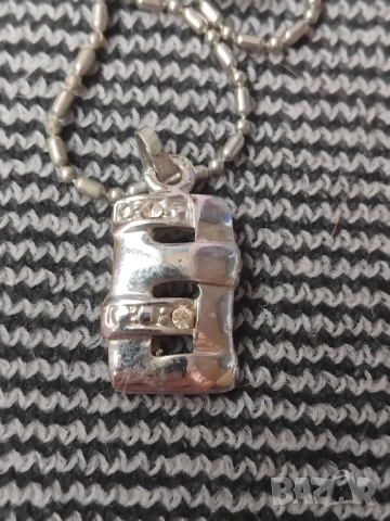 Колие с медальон