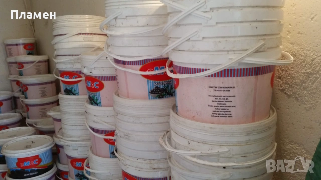 Продавам празни ПВЦ кофи 5кг/8л, снимка 3 - Бидони, бурета и бъчви - 53302824