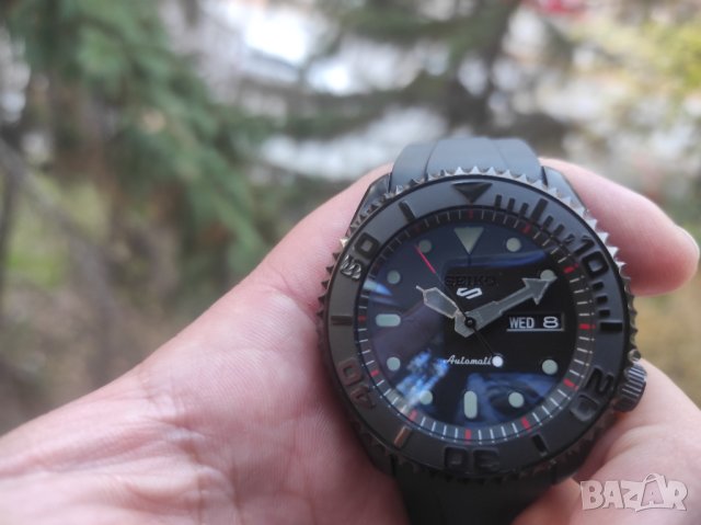 Seiko mod SKX Stealth black PVD red chapter ring markers, снимка 4 - Мъжки - 43244668