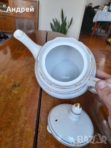 Стар порцеланов чайник #3, снимка 6 - Антикварни и старинни предмети - 40876252