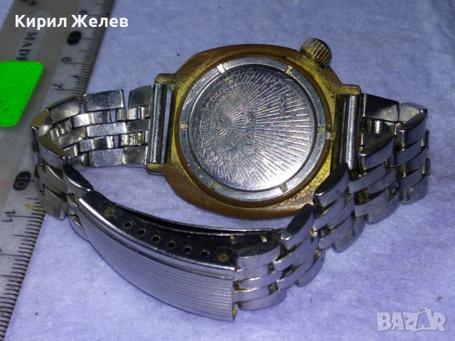 КОМАНДИРСКИ 17 КАМЪКА СДЕЛАНО в СССР Стар РУСКИ с ПОЗЛАТА КОЛЕКЦИОНЕРСКИ МЕХАНИЧЕН ЧАСОВНИК 41248, снимка 4 - Антикварни и старинни предмети - 43320050