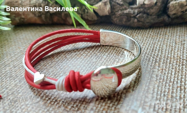 Мартенички за ръка, снимка 13 - Гривни - 53461395