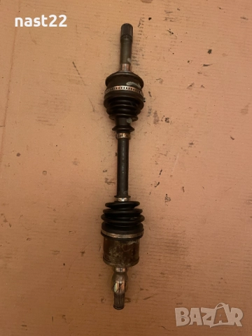 Дясна полуоска Сузуки Витара 1989-1998 год 1.6