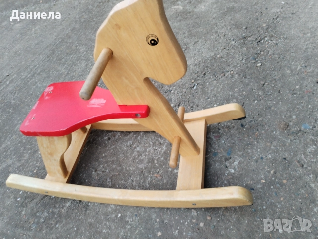 Дървено люлеещо конче и количка, снимка 3 - Играчки за стая - 51748902