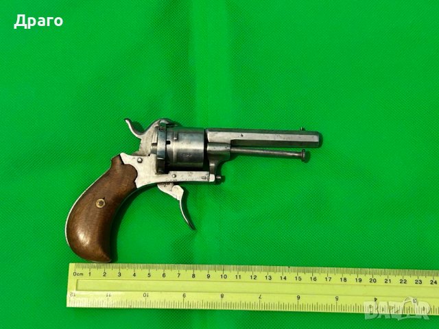 Стар щифтов револвер Лефуше 7 мм, снимка 1 - Антикварни и старинни предмети - 44057695