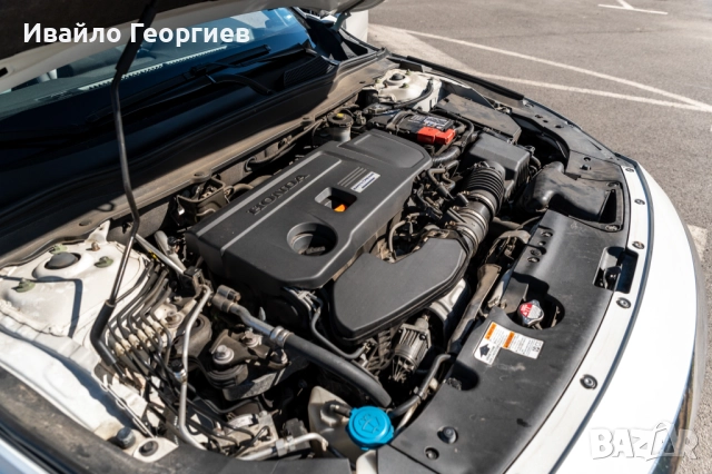2018 Honda Accord 2.0 Touring 10AT, снимка 17 - Автомобили и джипове - 51849462