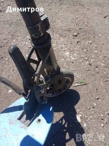 Акомулаторна тротинетка за ремонт, снимка 4 - Други спортове - 32840453