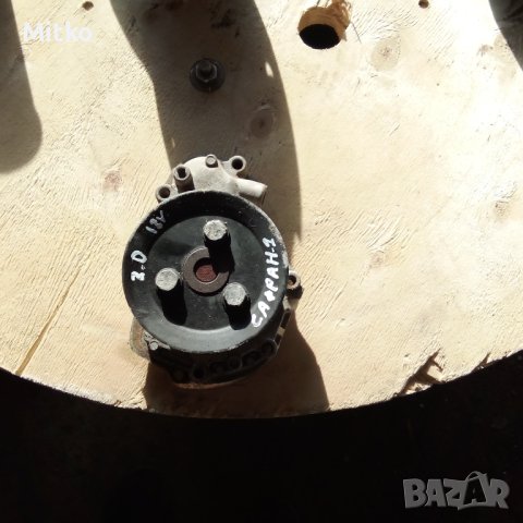 Водна Помпа За Рено Сафран 2.0И 12В / Renault Safrane 2.0I 12V