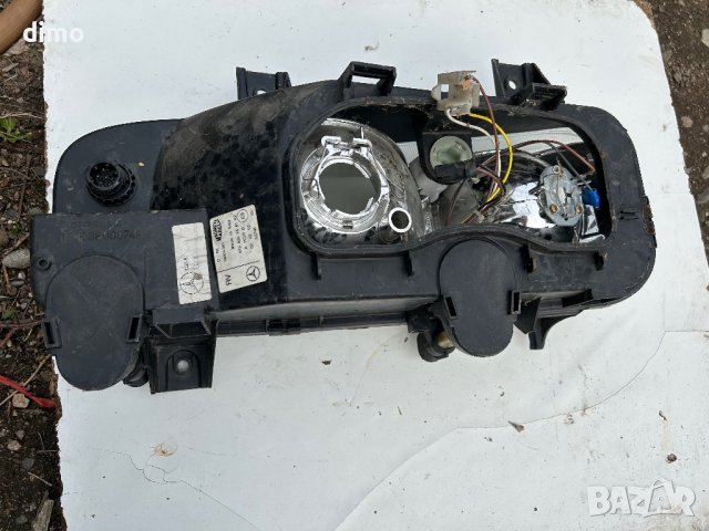 Десен фар за Mercedes Atego 1998-2004, снимка 2 - Части - 40574730