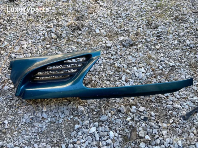 Решетка маска Рено Меган Сценик , снимка 1