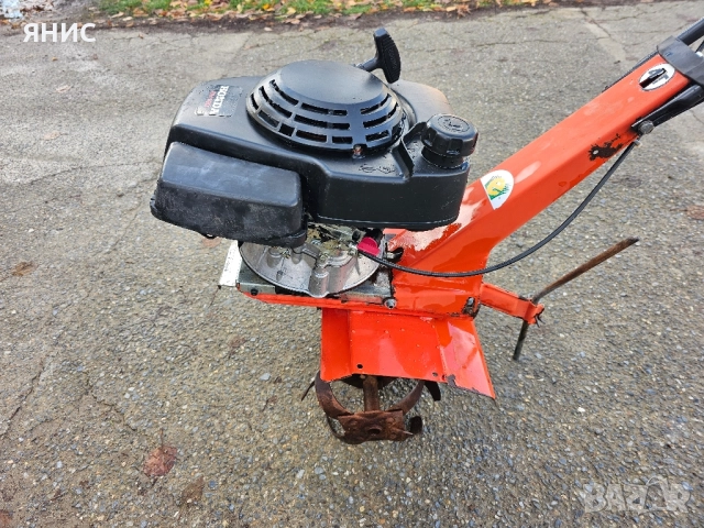 МОТОФРЕЗА HONDA. ПЕРФЕКТНА , снимка 8 - Градинска техника - 52513568