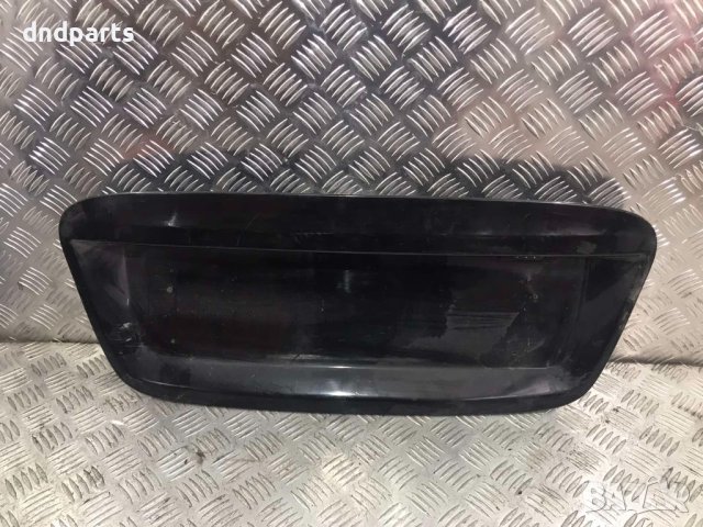 Пластмаса заден капак Nissan Almera Tino,2004г.