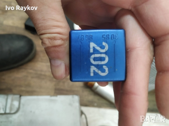 Реле горивна помпа 202 за VW, Audi, Seat, Skoda, 8A0 951 253, 8A0951253, снимка 5 - Части - 52430864