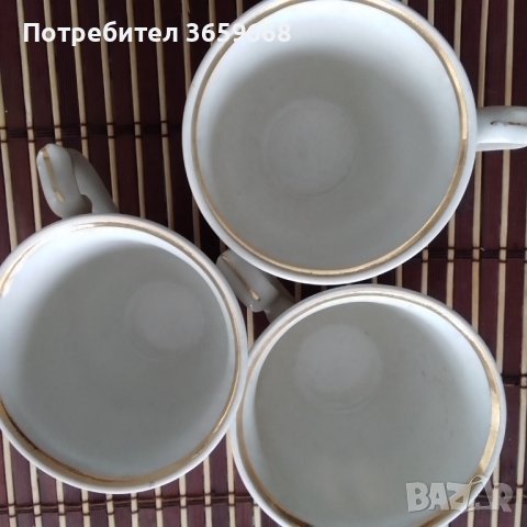 12 чаши за чай/кафе от 70-те,Нови,със златен кант, снимка 7 - Сервизи - 40849920