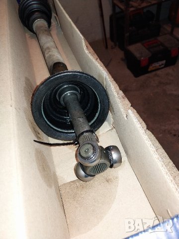 Полуоска за Рено Меган и Сценик-лява, снимка 3 - Части - 43926268