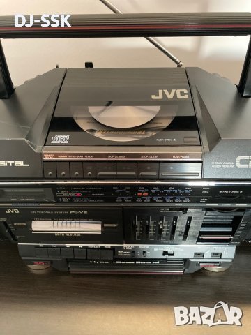 JVC PC-V2 VINTAGE RETRO BOOMBOX Ghetto Blaster радио касетофон , снимка 2 - Радиокасетофони, транзистори - 43965780