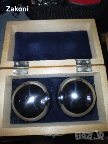 Китайски 2 красиви чигонг топки в дървена кутия, снимка 1