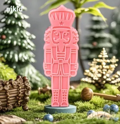 Войник от Лешникотрошачката крал цар дълбок силиконов молд форма фондан шоколад свещ смола декор , снимка 2 - Форми - 48320429