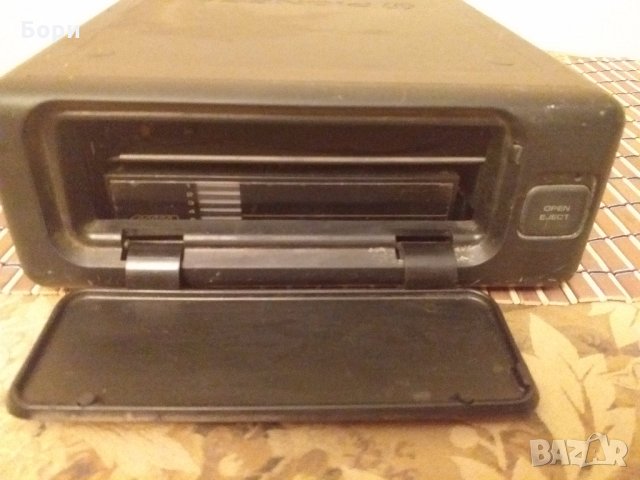 Pioneer CDX-M30 6-disc Cd Changer , снимка 2 - Плейъри, домашно кино, прожектори - 27834486