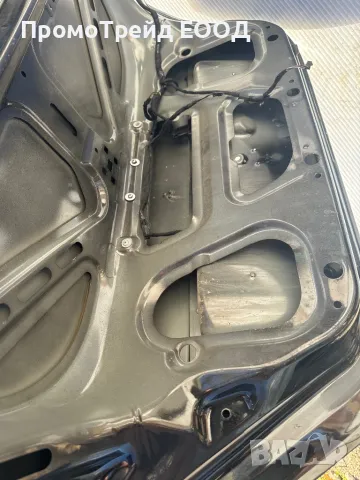 Заден капак багажник Мерцедес Ц клас Mercedes W203 C220 C180 C270 sedan седан, снимка 4 - Части - 48627106