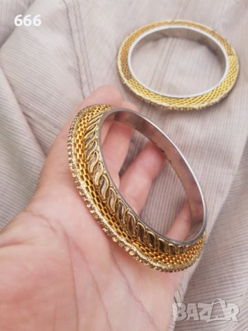 Гривни 2 броя, снимка 4 - Гривни - 42948206