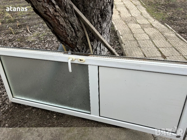 Алуминиева врата