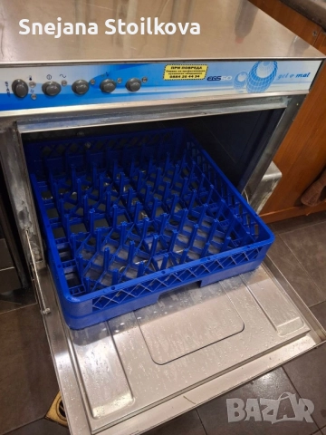 професионална съдомиялна,цикъл от 3минути и 40секунди