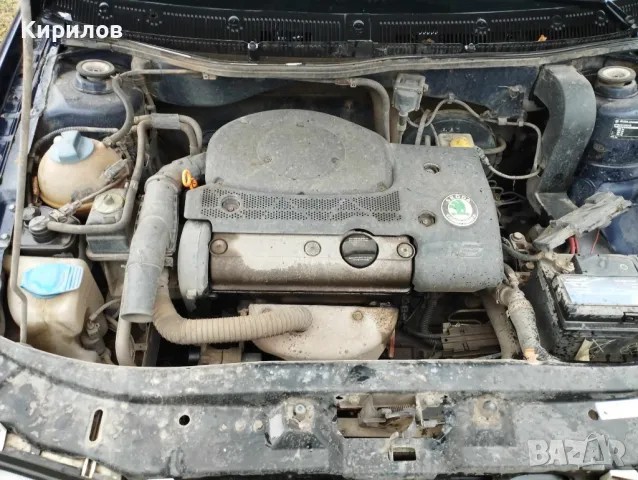 Двигател за  Шкода Октавия - Skoda Octavia 1.6 i 75 конски сили AEE, снимка 2 - Части - 49608343