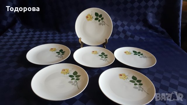 Комплект порцеланови чинии- Бавария, снимка 1 - Други ценни предмети - 33619755