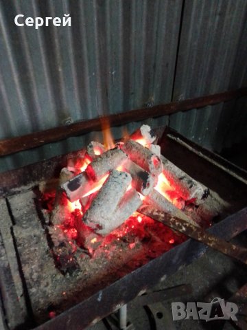  Дървени въглища пресовани за скара и барбекю  , снимка 2 - Барбекюта - 26760545